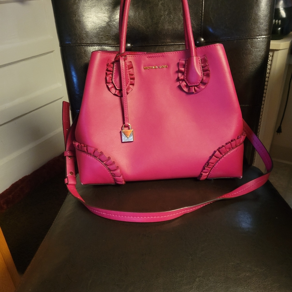 Michael kors purse